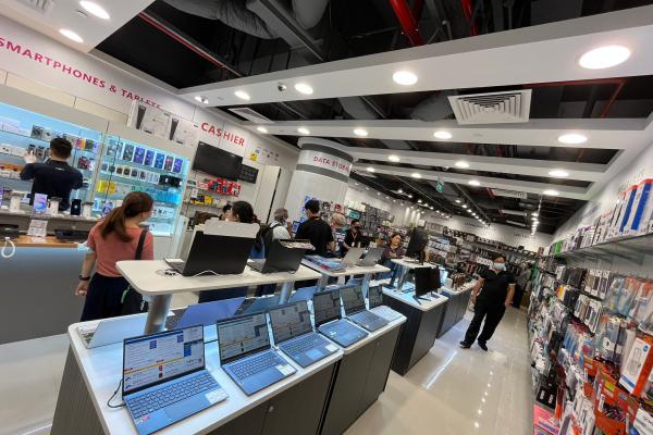 Image for New Challenger Mobile Outlet at Sengkang artilce