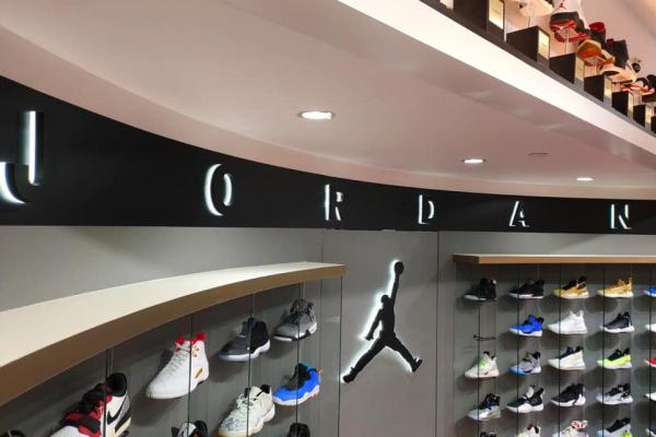 Limited Edt Hall of Fame Brand Directory In Singapore Basketball Shoes Gear